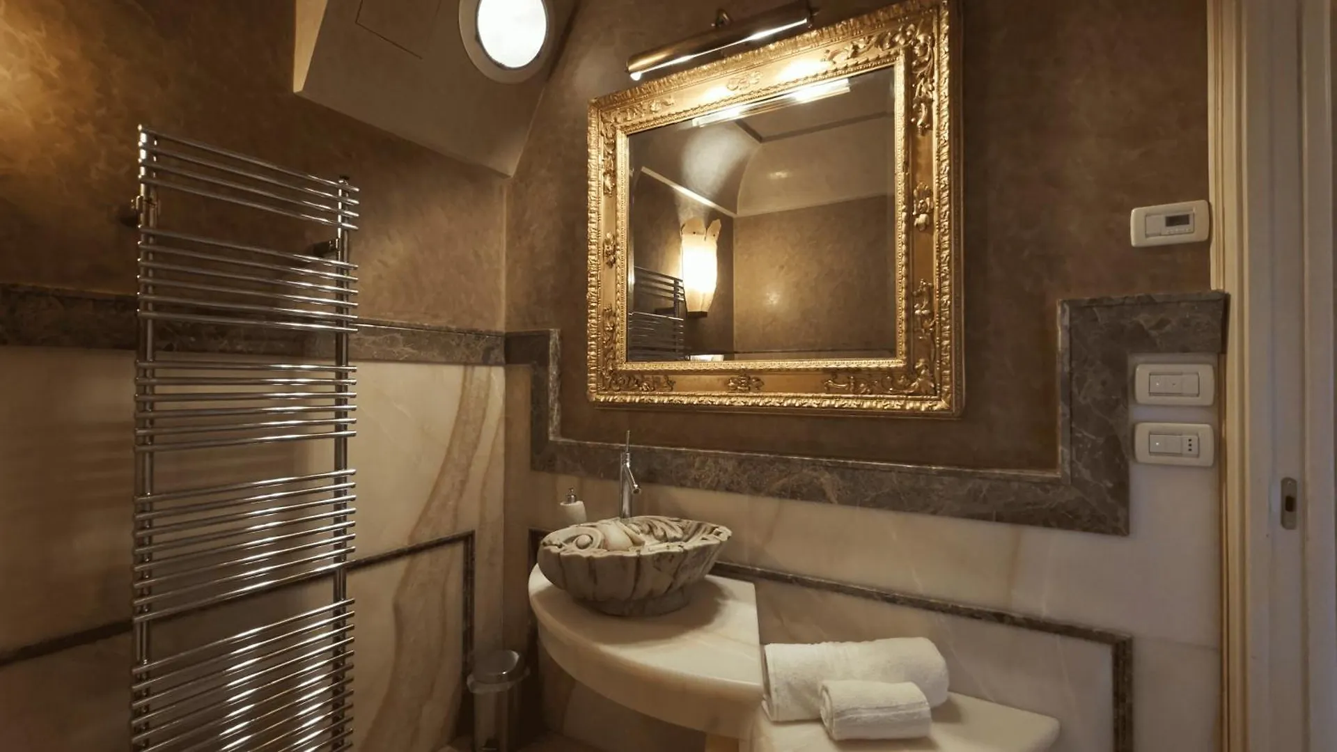 Opera Luxury Apartment Verona Italien