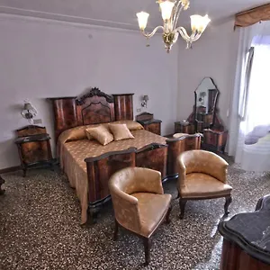 casagiulietta.hotelslidodijesolo.com/